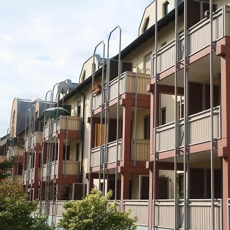 Apartment Schoenes Im Dachgeschoss In Nahe Rheinauer See Mannheim